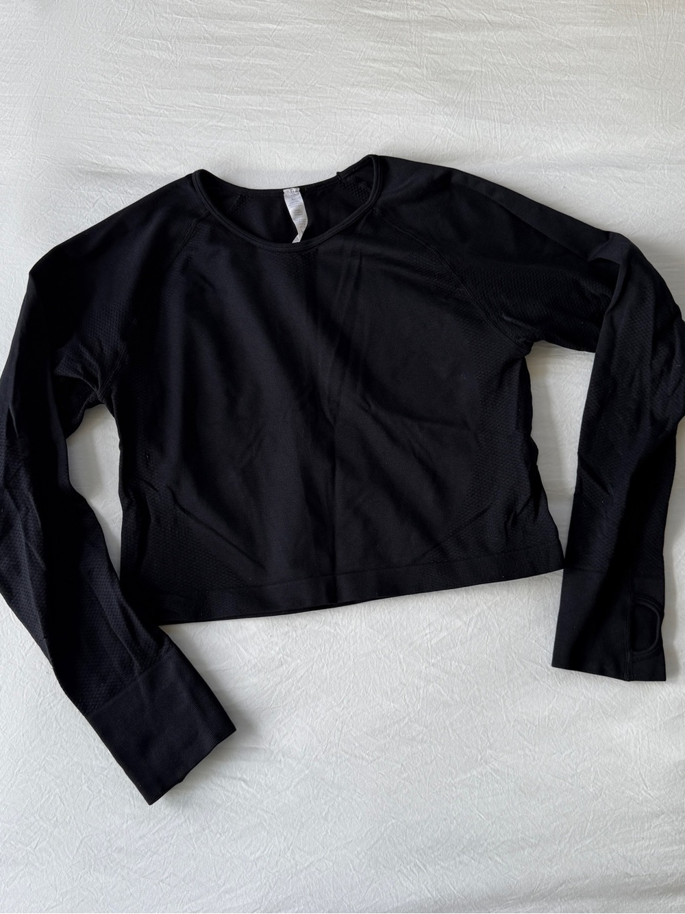 Black Long-Sleeve Crop Top - Women